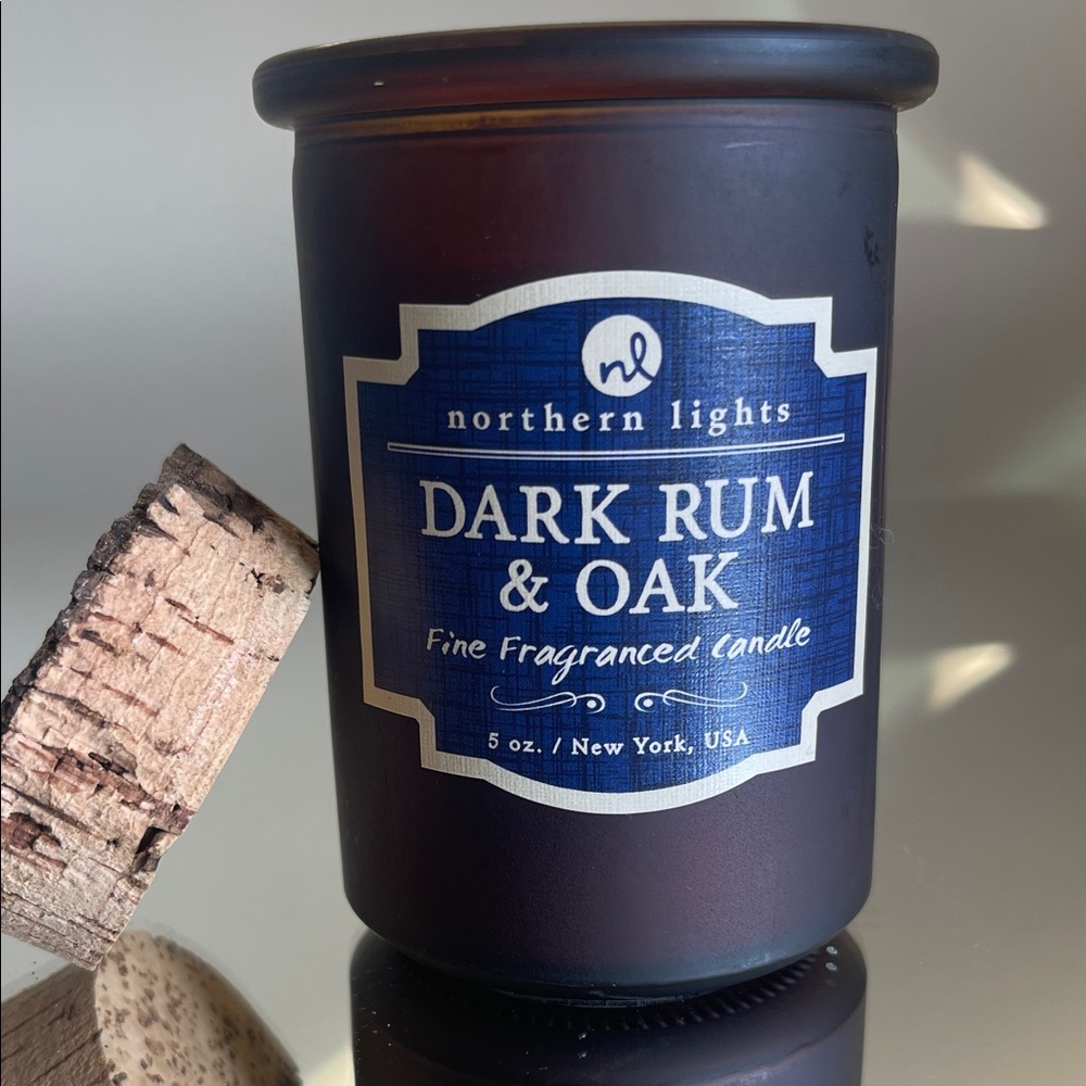 Northern Lights Dark Rum & Oak Candle
